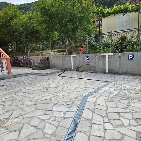 Apartment Vento Di Bocche III Kotor Exterior foto